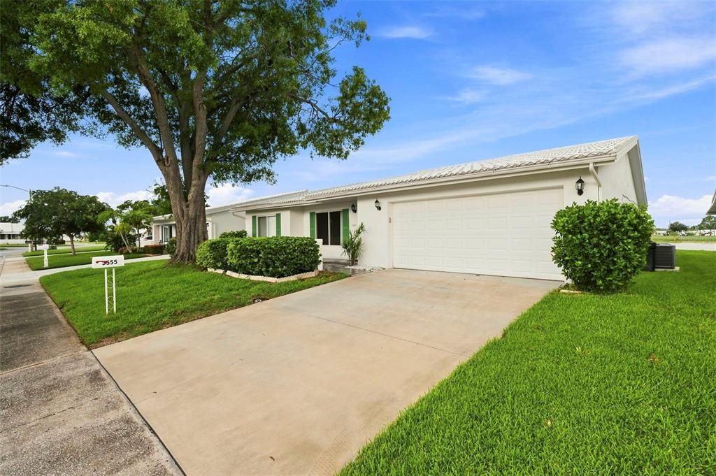 For Sale: $389,900 (2 beds, 2 baths, 1794 Square Feet)