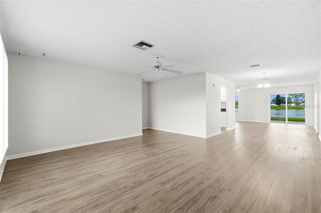 For Sale: $389,900 (2 beds, 2 baths, 1794 Square Feet)