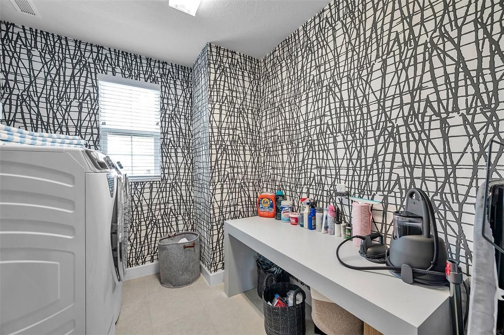 For Rent: $4,000 (3 beds, 2 baths, 2591 Square Feet)