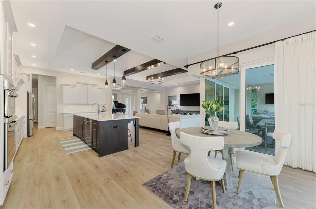 En Venta: $1,475,000 (3 camas, 3 baños, 2871 Pies cuadrados)