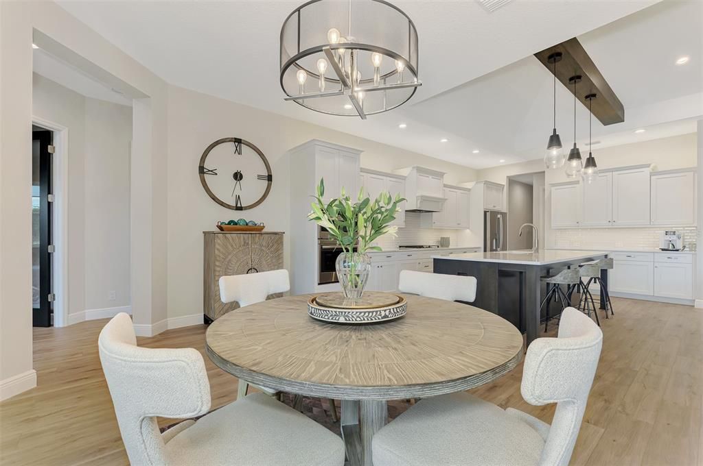 En Venta: $1,475,000 (3 camas, 3 baños, 2871 Pies cuadrados)
