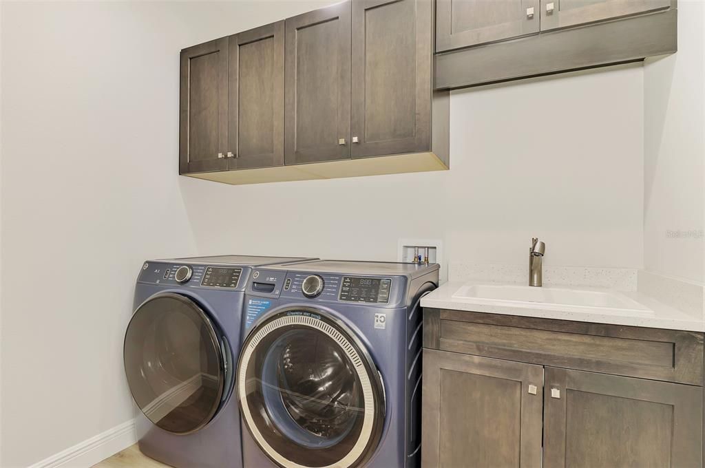 En Venta: $1,475,000 (3 camas, 3 baños, 2871 Pies cuadrados)