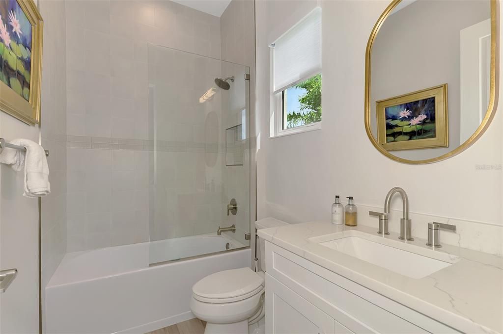 En Venta: $1,475,000 (3 camas, 3 baños, 2871 Pies cuadrados)