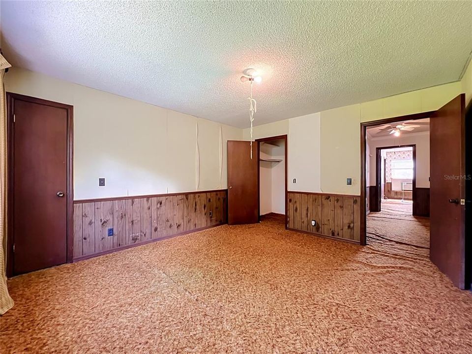 Active With Contract: $560,000 (4 beds, 2 baths, 3646 Square Feet)