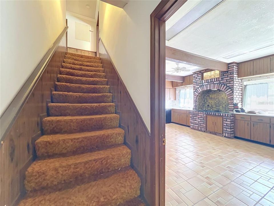 Active With Contract: $560,000 (4 beds, 2 baths, 3646 Square Feet)