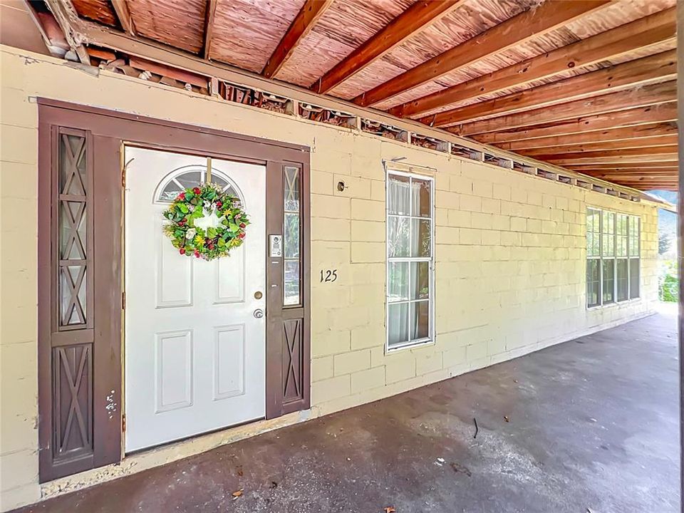 Active With Contract: $560,000 (4 beds, 2 baths, 3646 Square Feet)