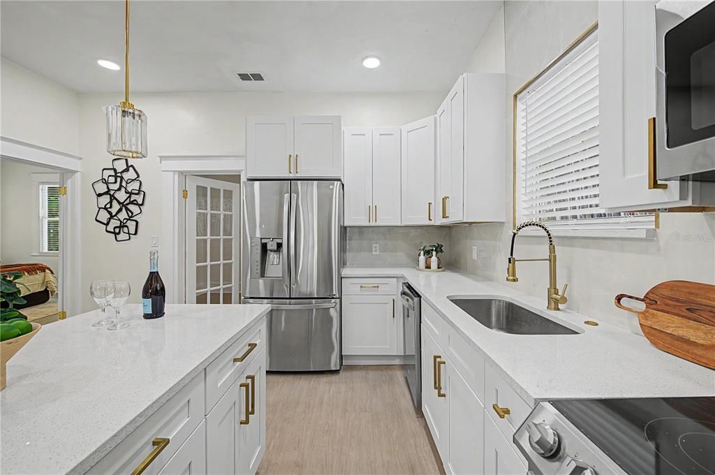 En Venta: $425,000 (3 camas, 2 baños, 1528 Pies cuadrados)