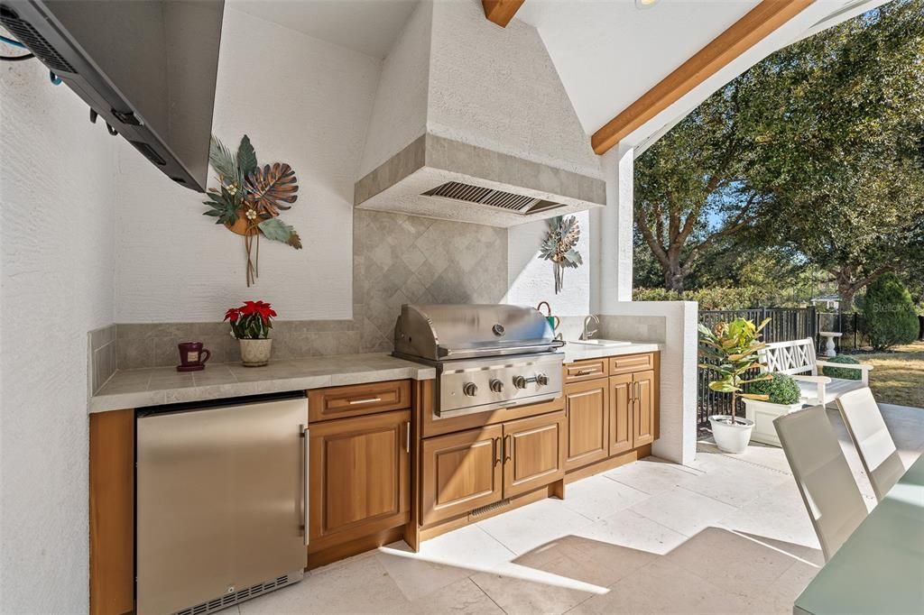 For Sale: $1,425,000 (4 beds, 3 baths, 2939 Square Feet)