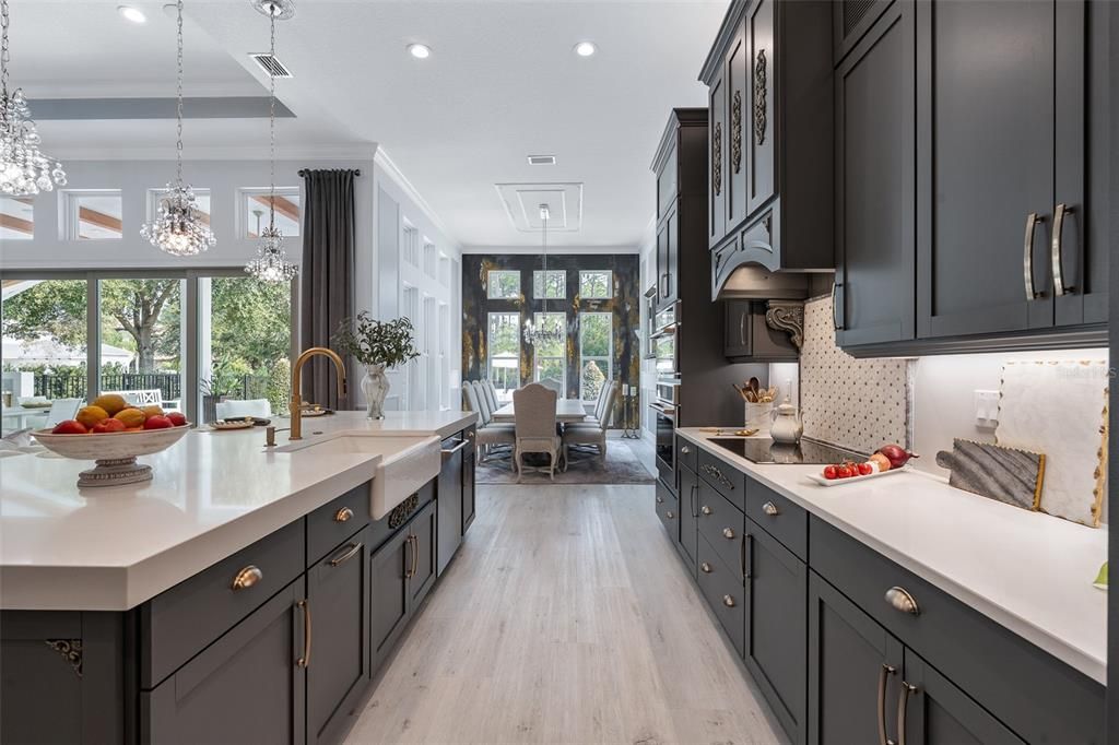 For Sale: $1,425,000 (4 beds, 3 baths, 2939 Square Feet)