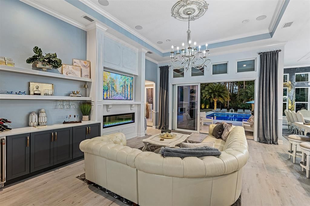 For Sale: $1,425,000 (4 beds, 3 baths, 2939 Square Feet)
