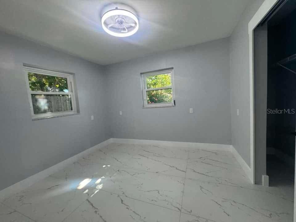 Active With Contract: $2,700 (3 beds, 2 baths, 1369 Square Feet)