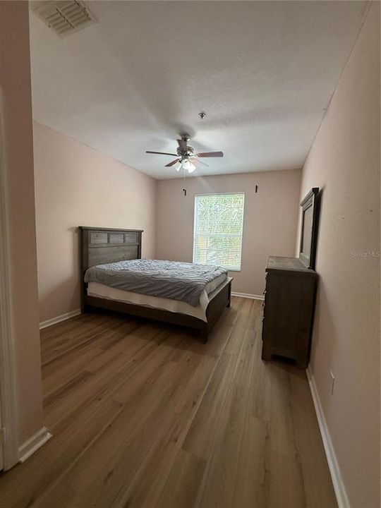 В аренду: $1,850 (3 спален, 2 ванн, 1408 Квадратных фут)