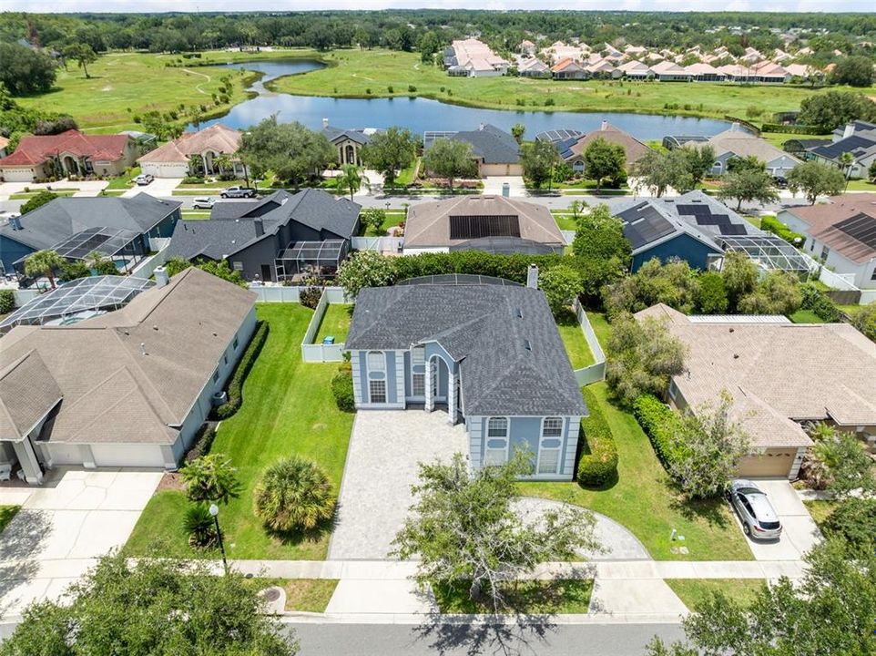 For Sale: $825,000 (6 beds, 5 baths, 3958 Square Feet)