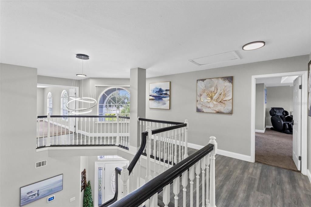 For Sale: $825,000 (6 beds, 5 baths, 3958 Square Feet)