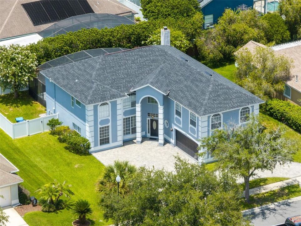 For Sale: $825,000 (6 beds, 5 baths, 3958 Square Feet)