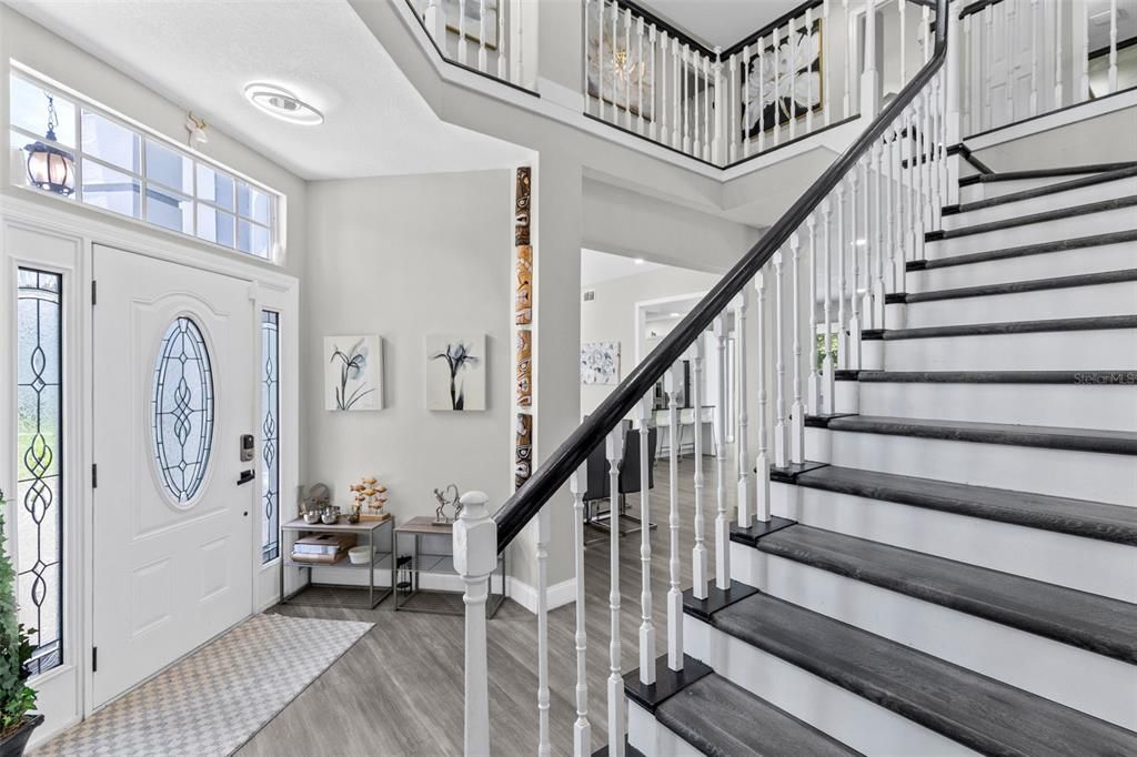 For Sale: $825,000 (6 beds, 5 baths, 3958 Square Feet)