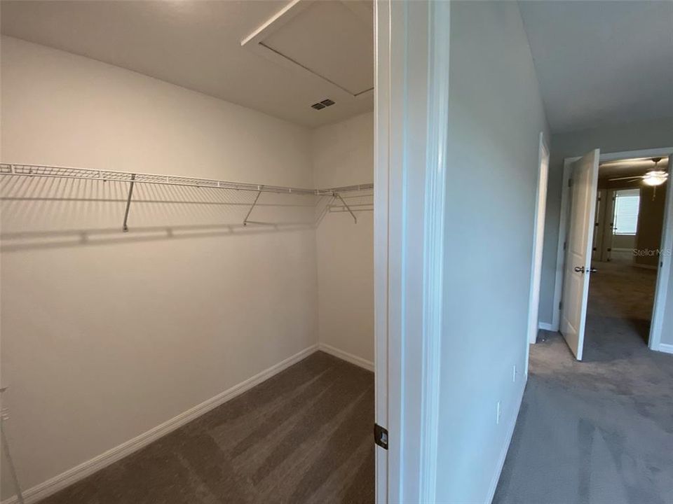 For Rent: $1,975 (3 beds, 2 baths, 1666 Square Feet)