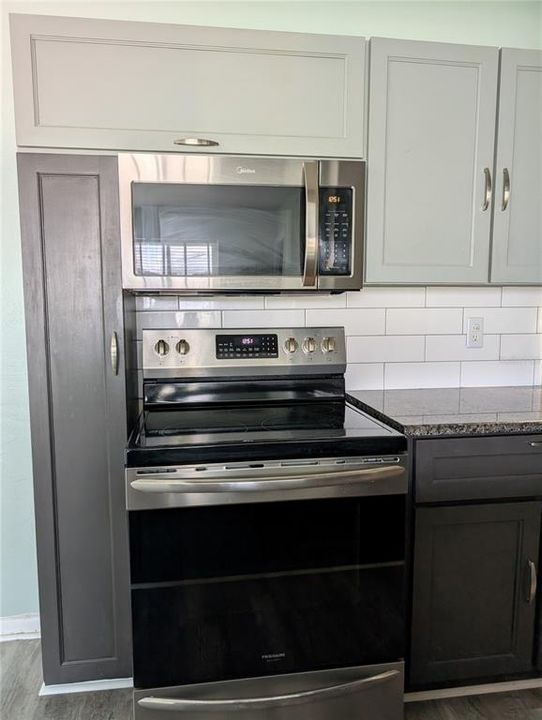 En Venta: $234,000 (2 camas, 2 baños, 968 Pies cuadrados)
