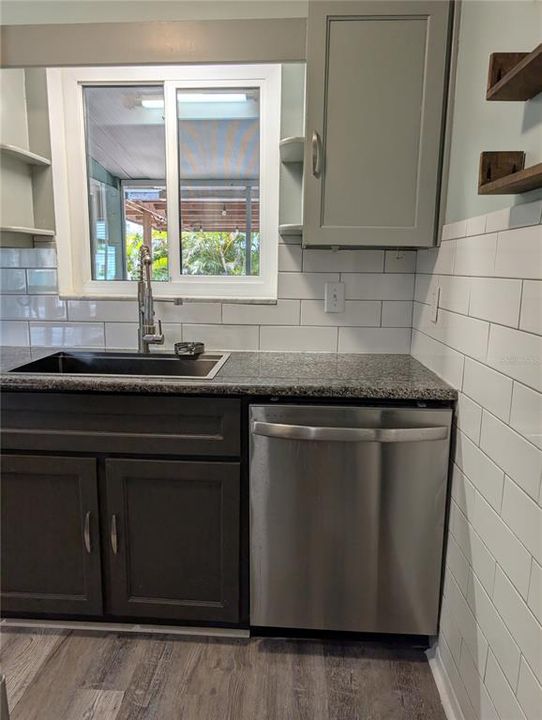 En Venta: $234,000 (2 camas, 2 baños, 968 Pies cuadrados)