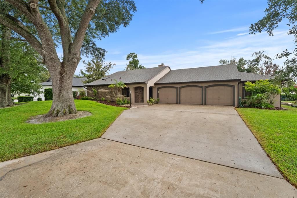 For Sale: $740,000 (4 beds, 3 baths, 2133 Square Feet)