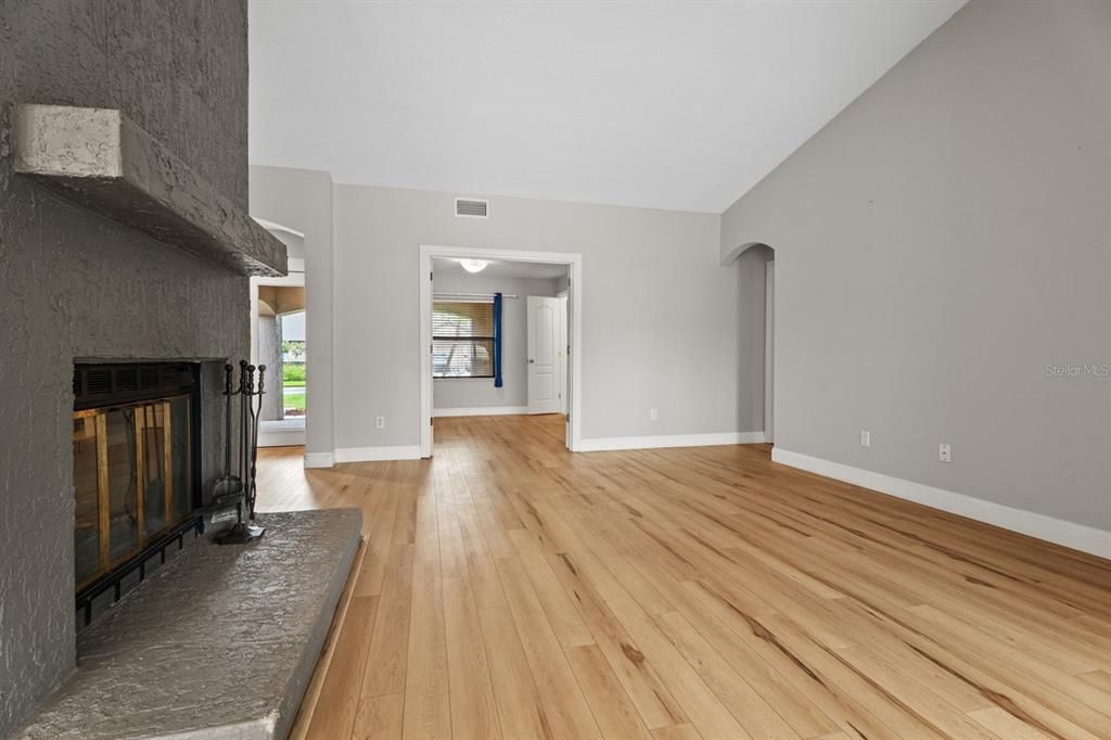 For Sale: $740,000 (4 beds, 3 baths, 2133 Square Feet)