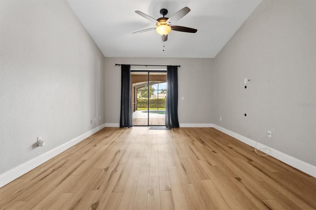 For Sale: $740,000 (4 beds, 3 baths, 2133 Square Feet)