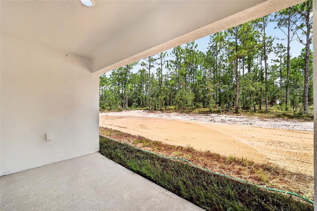 Activo con contrato: $309,900 (4 camas, 2 baños, 1790 Pies cuadrados)