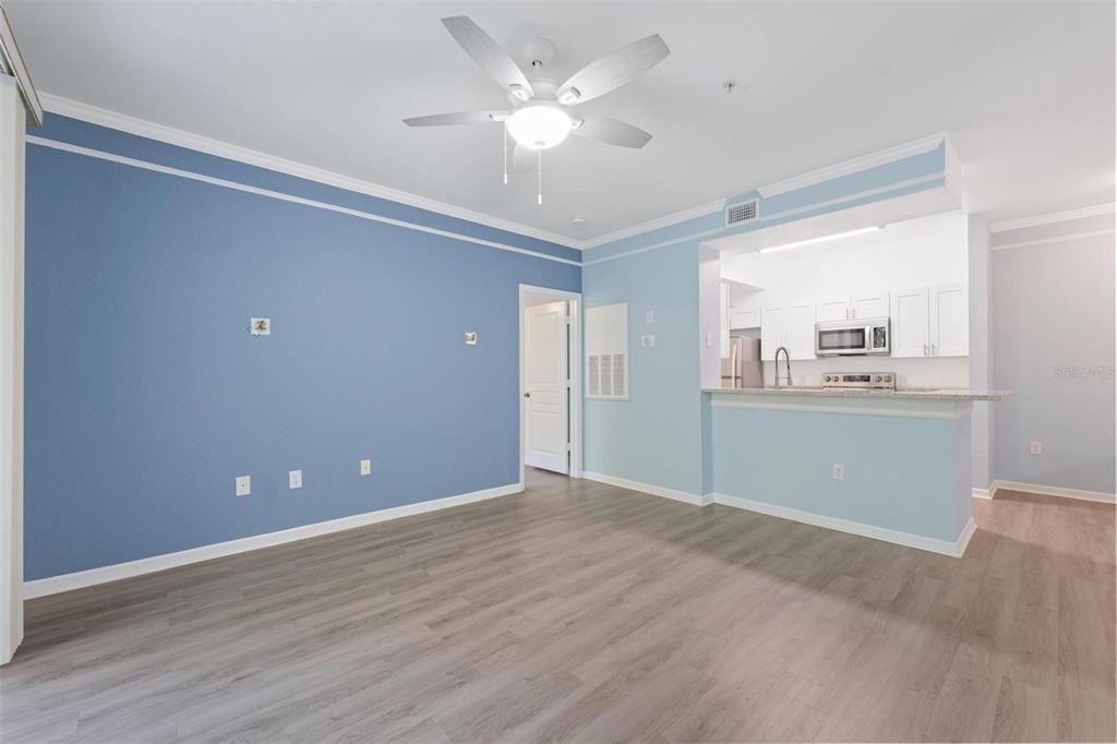 В аренду: $1,650 (2 спален, 2 ванн, 1032 Квадратных фут)
