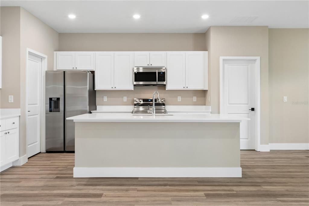 For Sale: $406,799 (4 beds, 2 baths, 1873 Square Feet)