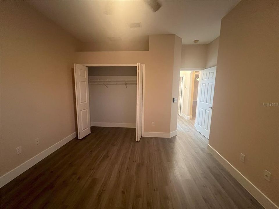 For Rent: $3,100 (3 beds, 2 baths, 1983 Square Feet)