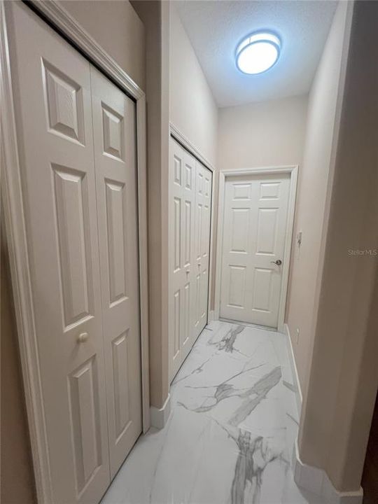 For Rent: $3,100 (3 beds, 2 baths, 1983 Square Feet)