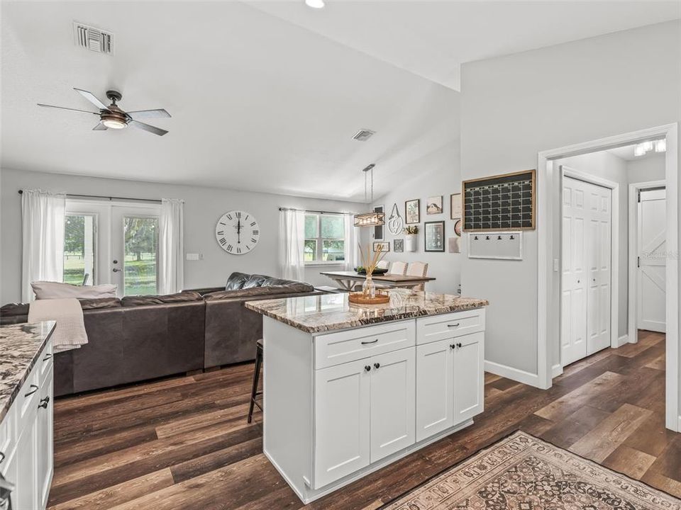 For Sale: $895,000 (3 beds, 2 baths, 1756 Square Feet)
