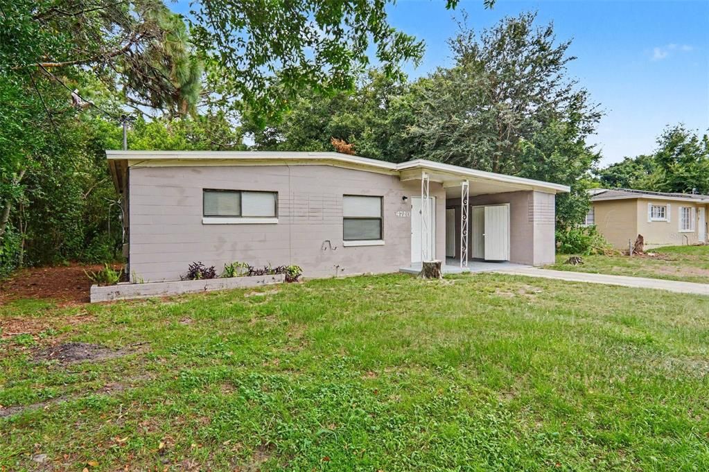 На продажу: $188,900 (3 спален, 1 ванн, 909 Квадратных фут)