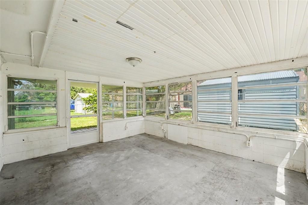 En Venta: $234,900 (3 camas, 2 baños, 1185 Pies cuadrados)