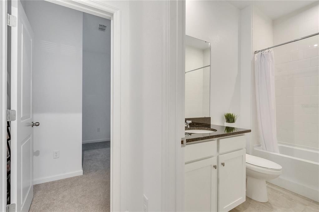 В аренду: $2,799 (4 спален, 3 ванн, 2050 Квадратных фут)