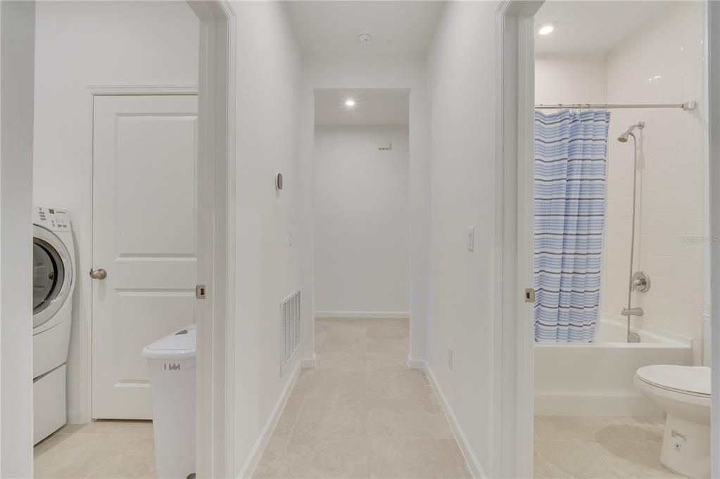 В аренду: $2,799 (4 спален, 3 ванн, 2050 Квадратных фут)