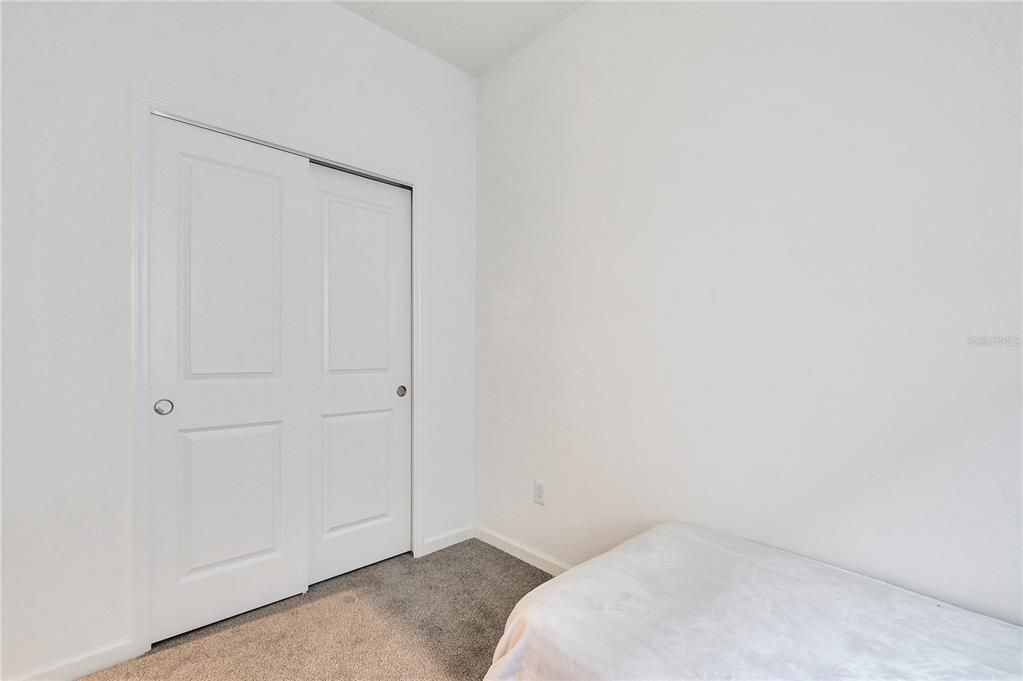 В аренду: $2,799 (4 спален, 3 ванн, 2050 Квадратных фут)