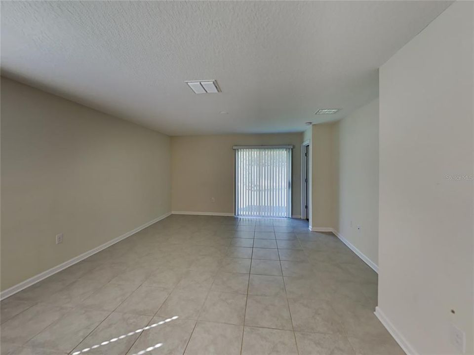 En Renta: $2,099 (3 camas, 2 baños, 1260 Pies cuadrados)