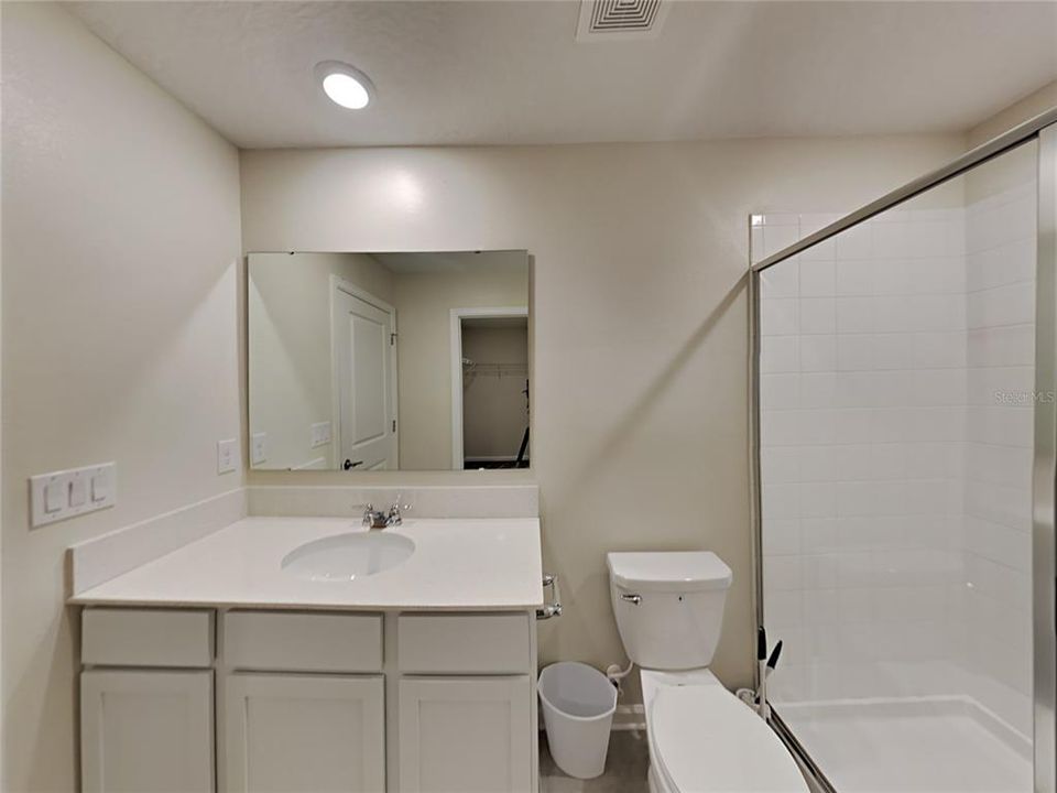 En Renta: $2,099 (3 camas, 2 baños, 1260 Pies cuadrados)