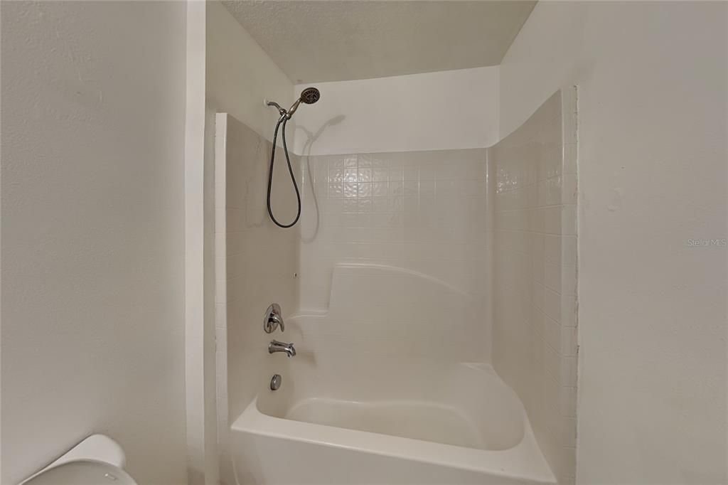 В аренду: $2,695 (4 спален, 3 ванн, 2224 Квадратных фут)