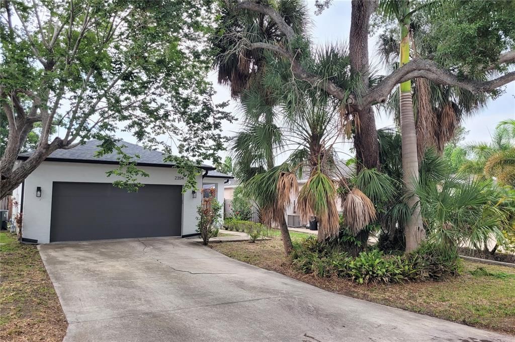 En Venta: $439,900 (3 camas, 2 baños, 1161 Pies cuadrados)