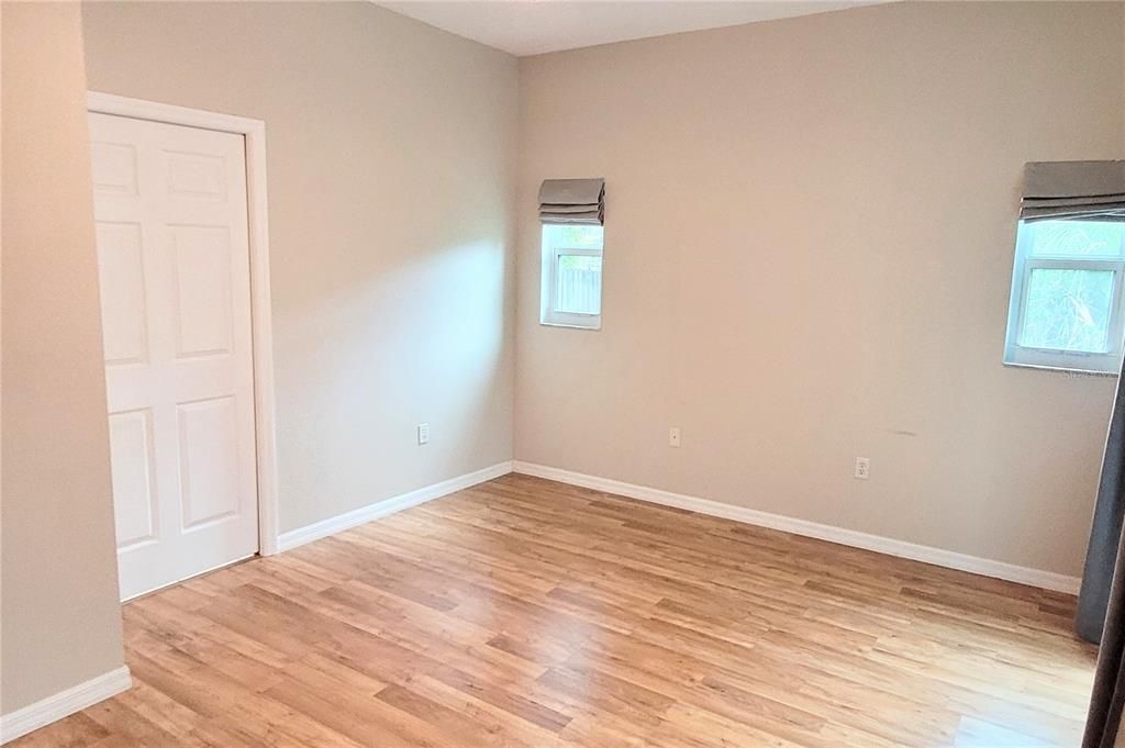 En Venta: $439,900 (3 camas, 2 baños, 1161 Pies cuadrados)