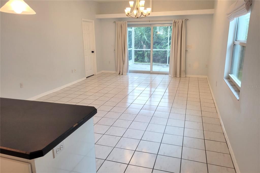 En Venta: $439,900 (3 camas, 2 baños, 1161 Pies cuadrados)