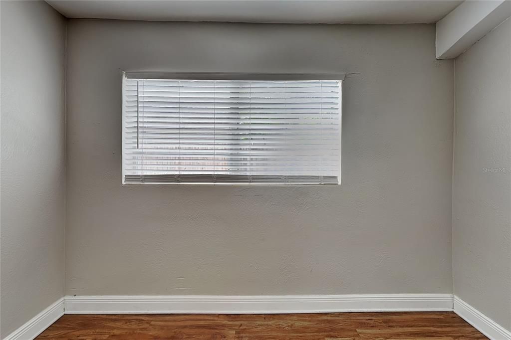 В аренду: $1,799 (2 спален, 1 ванн, 800 Квадратных фут)