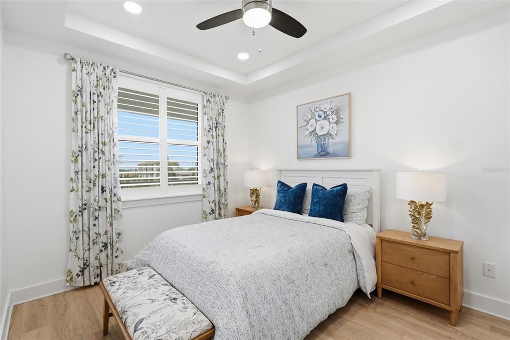 For Sale: $665,000 (2 beds, 2 baths, 1782 Square Feet)