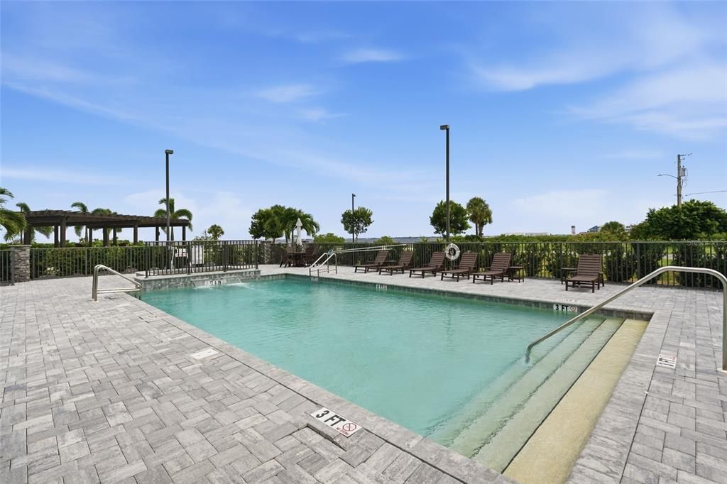 For Sale: $665,000 (2 beds, 2 baths, 1782 Square Feet)