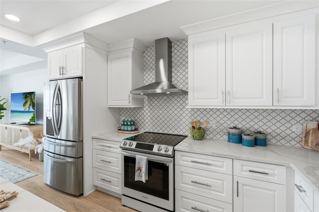 For Sale: $665,000 (2 beds, 2 baths, 1782 Square Feet)
