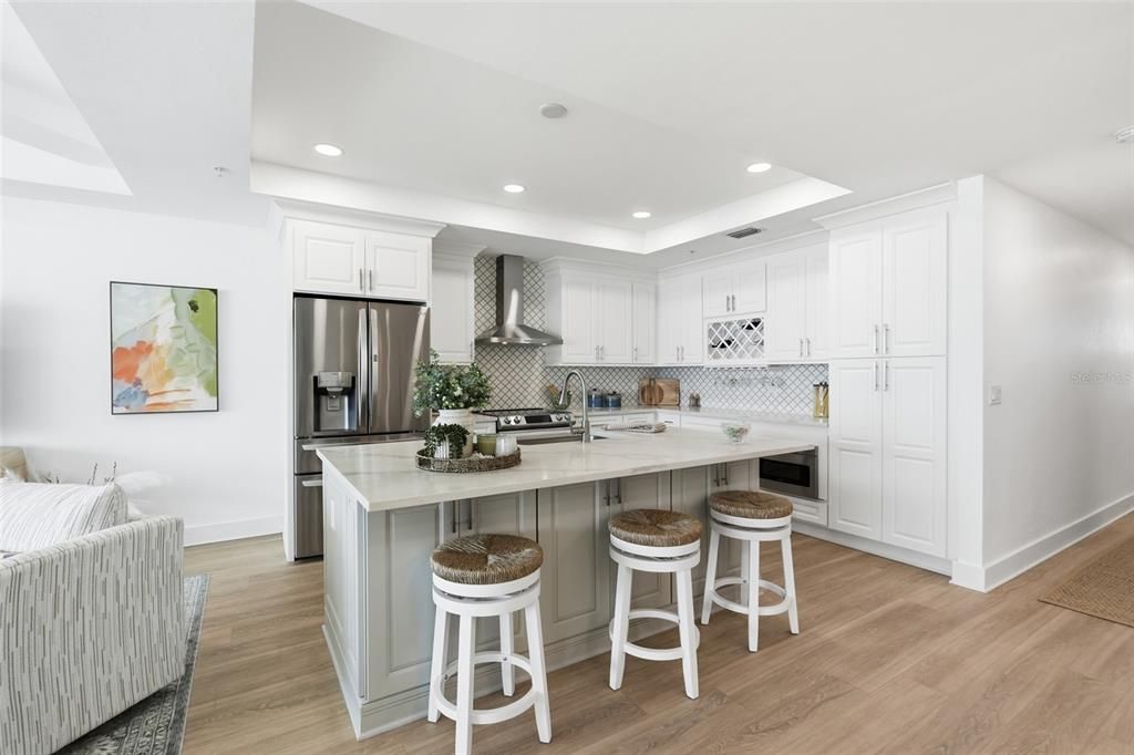 For Sale: $665,000 (2 beds, 2 baths, 1782 Square Feet)