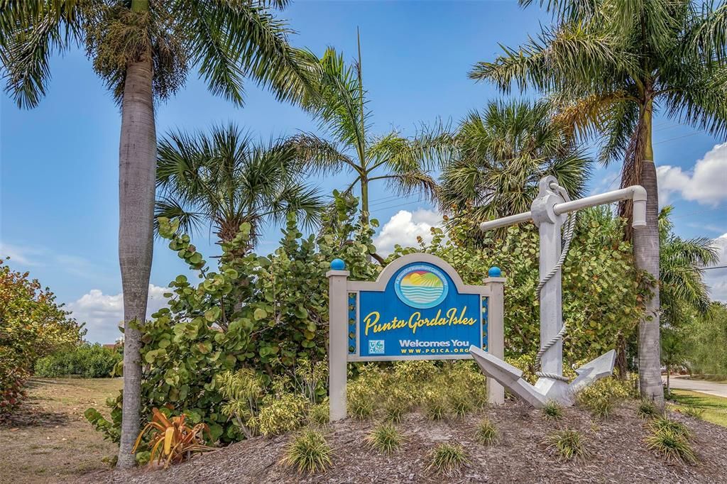 For Sale: $665,000 (2 beds, 2 baths, 1782 Square Feet)