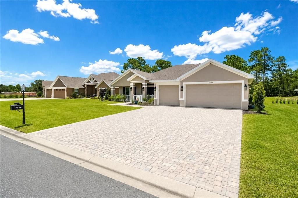 На продажу: $429,900 (4 спален, 3 ванн, 2279 Квадратных фут)